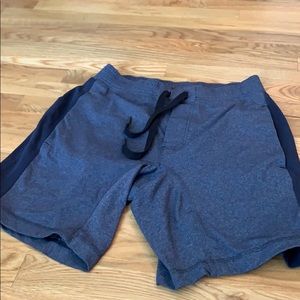 Men’s lulu lemon shorts